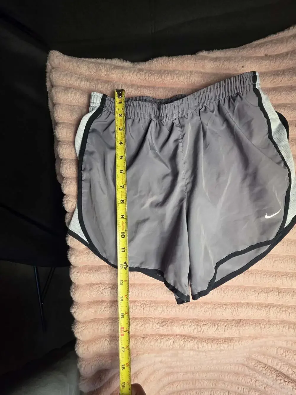 Nike Dri-FIT Tempo Running Shorts Grey/Black Size XL
